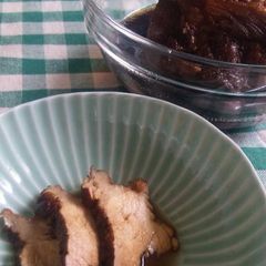 A picture of Pork Simmered in Black Tea! Just Simmer and Marinate! An Ultra-Easy Refrigerator Stock Item.