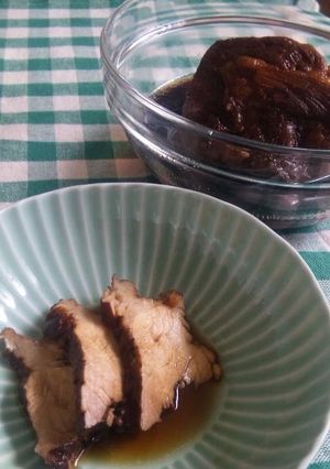 A picture of Pork Simmered in Black Tea! Just Simmer and Marinate! An Ultra-Easy Refrigerator Stock Item.