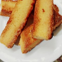 A picture of Cake rusk.