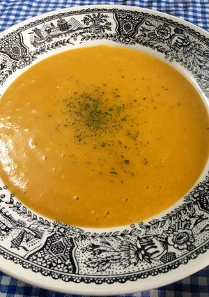 Una foto de Crema de zanahoria al curry