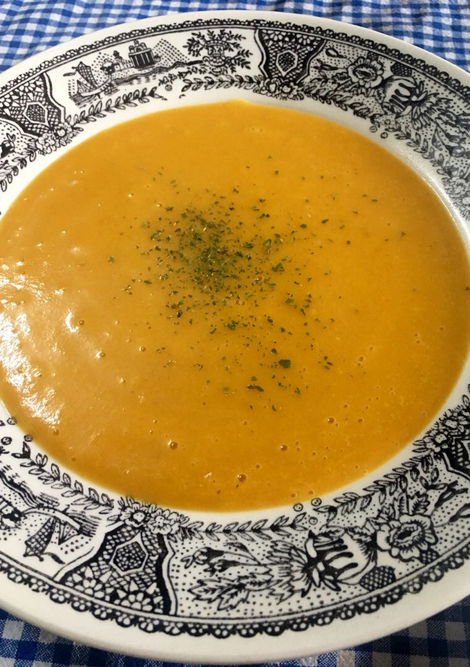 Una foto de Crema de zanahoria al curry