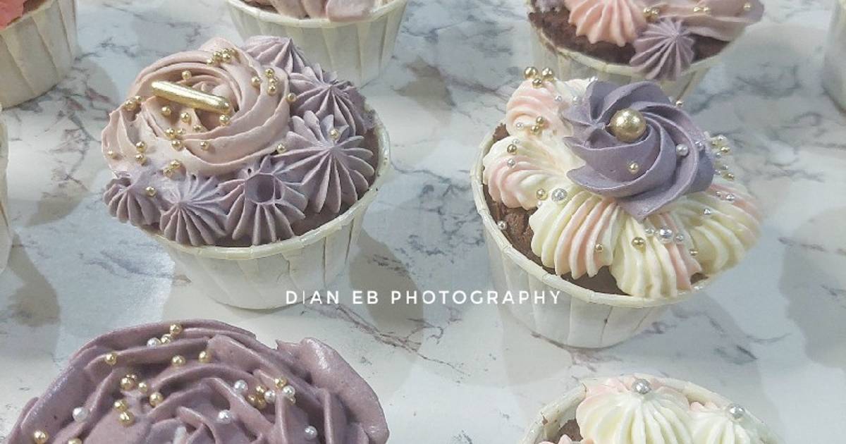 Resep Simple Buttercream oleh Dian Mavizsof Cookpad