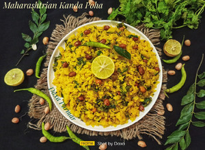 A picture of Maharashtrian Kanda Poha.