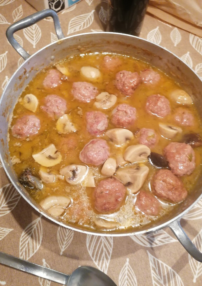 Una foto de 249. Mandonguilles amb bolets de L'àvia