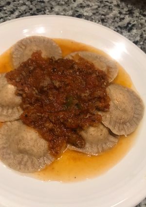 Una foto de Sorrentinos de calabaza asada y port salut!