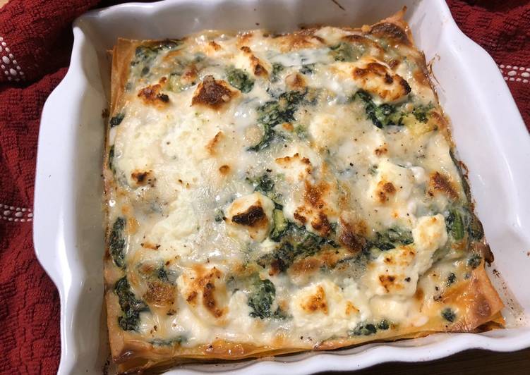 Simple Way to Prepare Fatto in casa Lasagnetta spinaci  e ricotta
