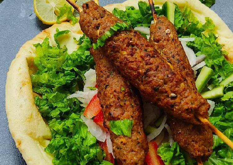 Steps to Prepare Appetizing Bbq seekh kabab
