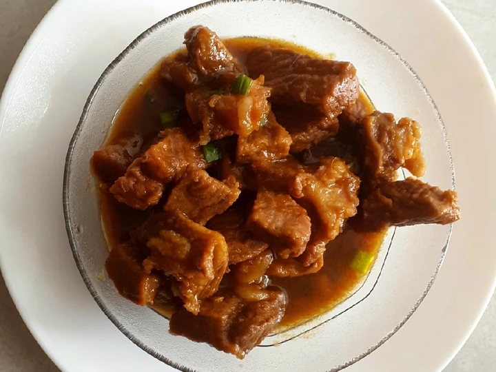 Langkah Gampang Menyiapkan Resep Bistik Sapi tanpa bumbu rempah Anti Ribet, Lezat Sekali