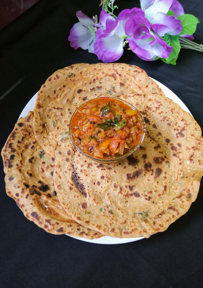 தக்காளி கோதுமை தோசை செய்முறை முக்கிய புகைப்படம்