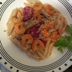 A picture of Mamas Shrimp Pasta.