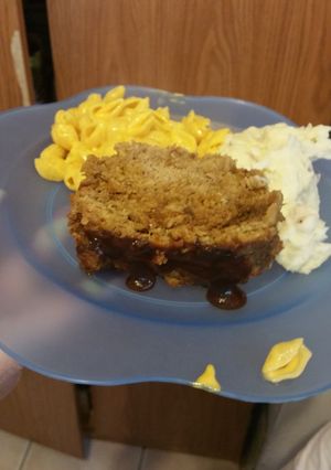 A picture of Honey bourbon meatloaf.