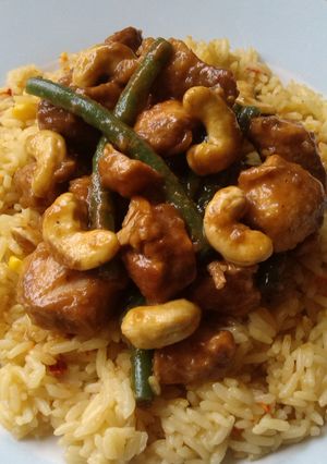 A picture of Vickys Slow Cooker Cashew Chicken & Green Beans, GF DF EF SF.