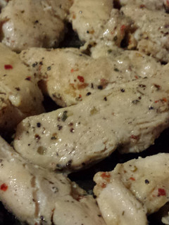 A picture of Everything Chicken.