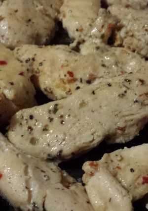 A picture of Everything Chicken.
