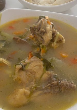 Una foto de Sopas de Pollo a lo Carmocha