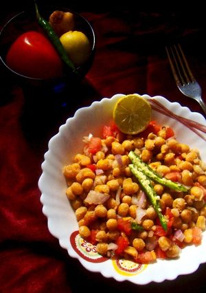 A picture of Matar chaat.