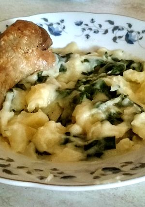 Spenótos burgonyafőzelék recept fotója