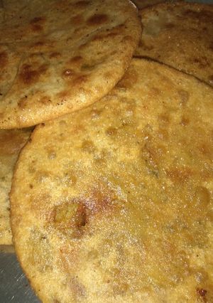 A picture of Potato kachori.