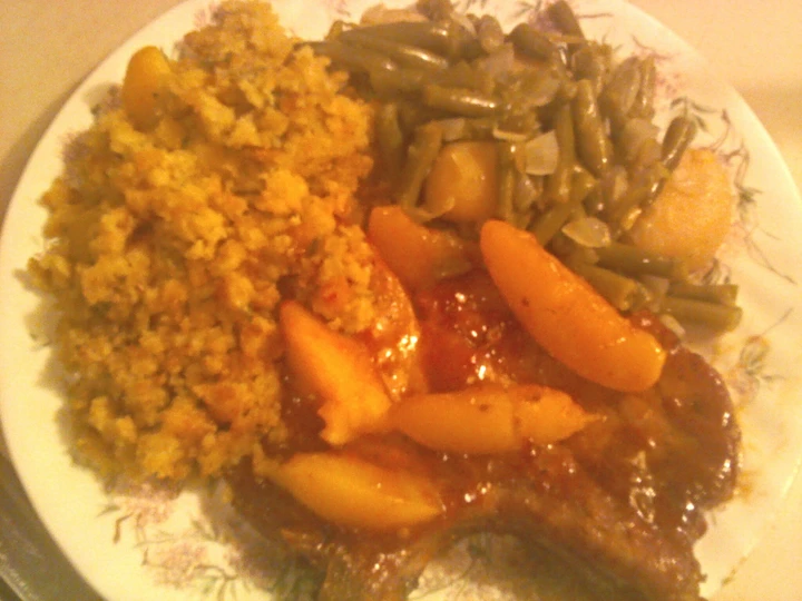 Easy Steps to Make Peach Glazed Pork Chops with Cornbread Stuffing the Delicious Tasty