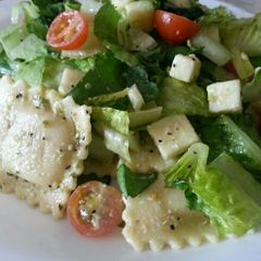 A picture of Pesto Pasta Salad.