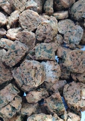 पालक के पकोड़े(palak pakoda recipe in hindi) रेसिपी मुख्य फोटो
