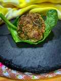 Polpette di manzo con spinaci freschi