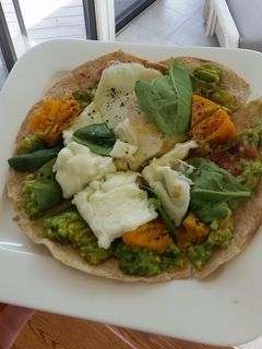 A picture of Breakfast flat bread.