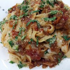 A picture of Pam's Linguine in sauce.....