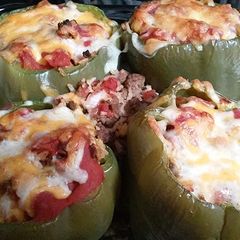 A picture of Spicy Stuffed Green Peppers.