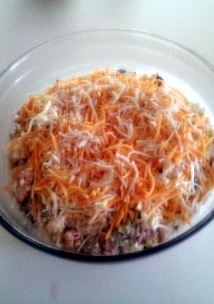 A picture of cottage cheese & pasta salad.