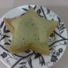 A picture of Matcha Pound Cake.