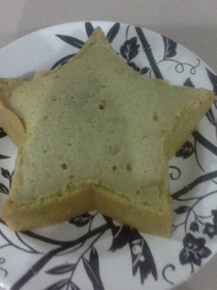 A picture of Matcha Pound Cake.