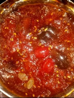 টমেটো খেেঁজুর চাটনি (tomato khrjurer chatni recipe in Bengali) রেসিপির প্রধান ছবি