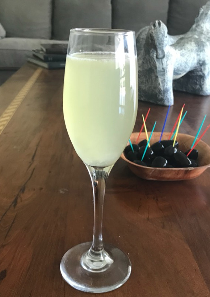 Una foto de Pisco sour con mi toque