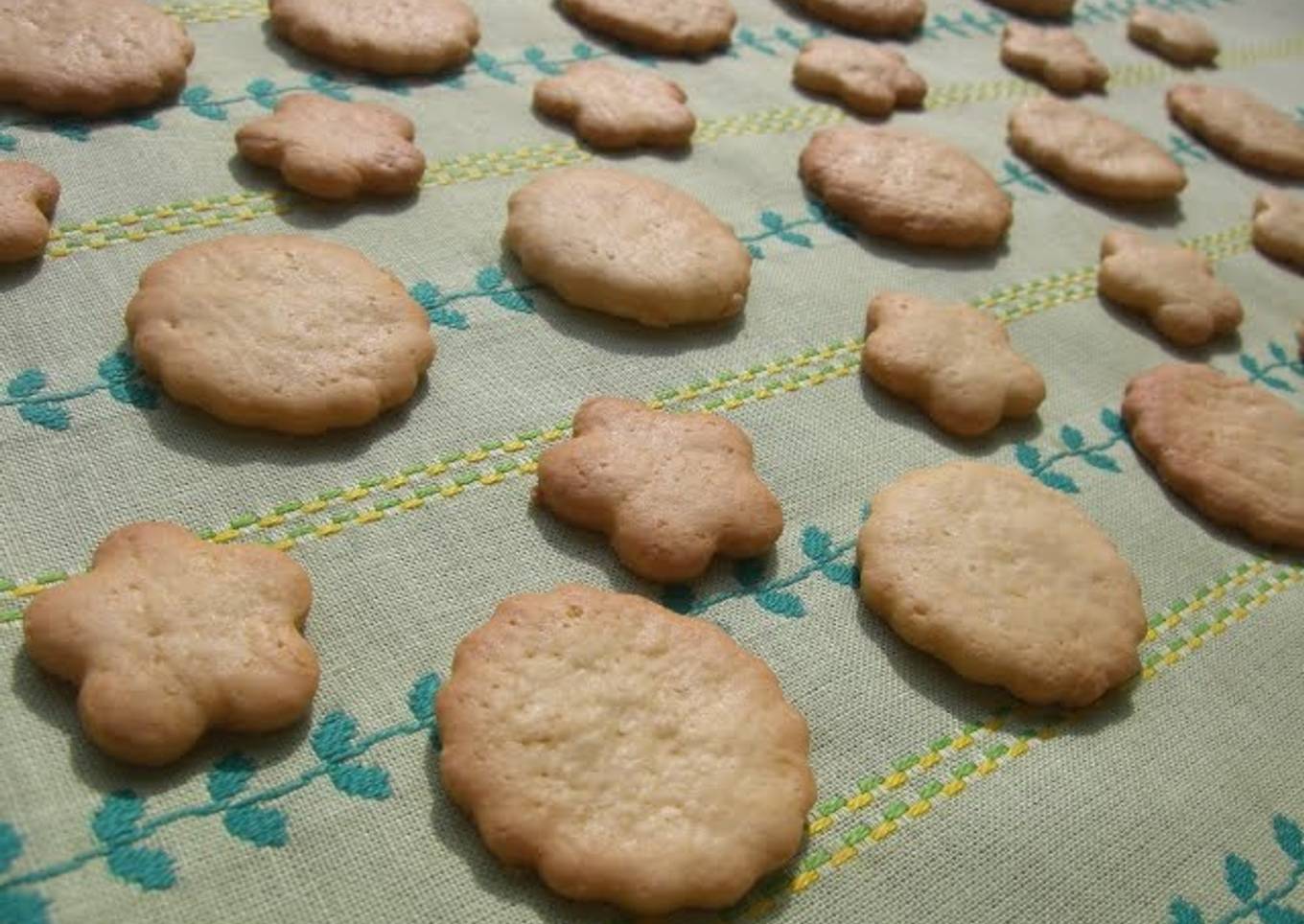 Crunchy Cookies with 10 g of Butter!