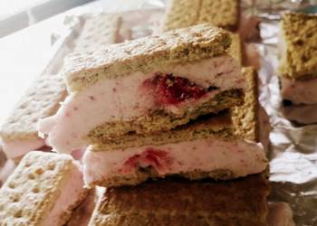 Without Fail Prepare Recipe Low calorie strawberry frozen yogurt sandwiches Practical Delicious