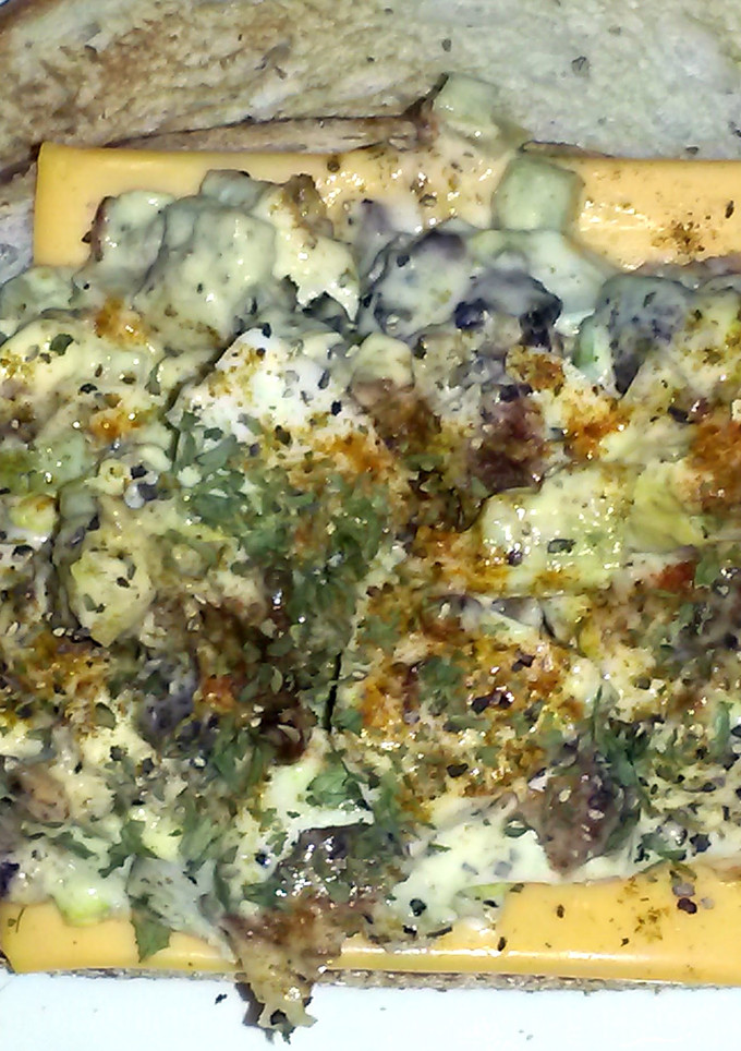 A picture of Bacon and egg salad.