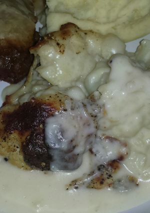 A picture of Cauliflower Cheese.