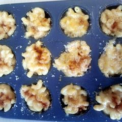 A picture of Cottie's mac and cheese bites.