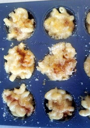 A picture of Cottie's mac and cheese bites.