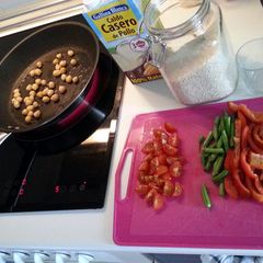 A picture of quick vegetable paella.