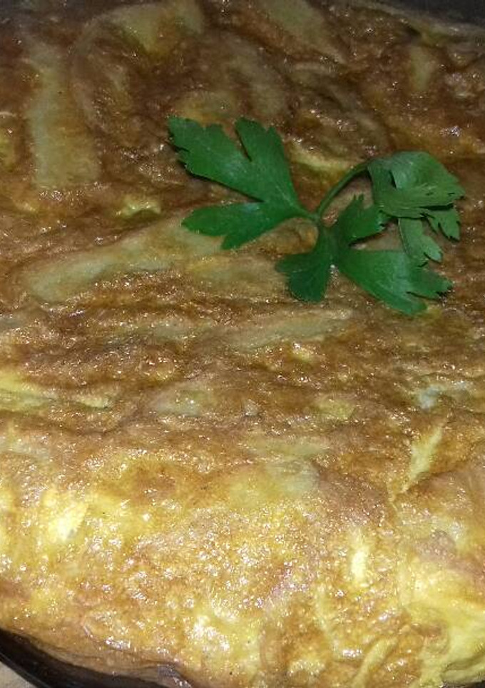 Una foto de Tortilla de papa y huevo 🍳