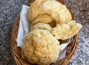 Una foto de Scons dulces recetas clásicas de Maru Botana