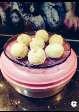 A picture of Coconut Laddu.