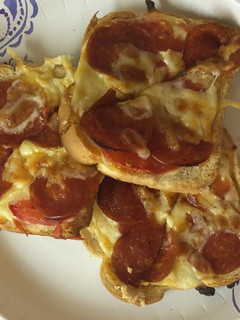 A picture of Pizza Snack.