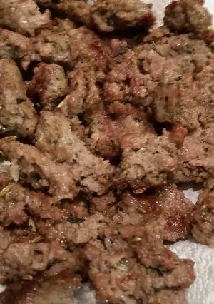 A picture of Tricia 's homemade pork sausage.