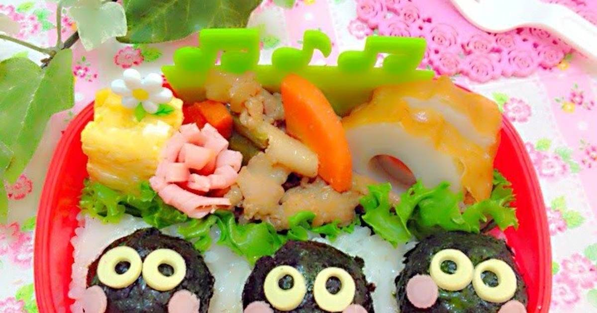 Character Bento Totoro and Soot Sprites Recipe by cookpad.japan - Cookpad