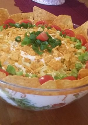 A picture of Simple Nacho salad.