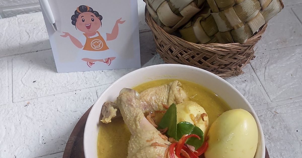 Opor Ayam Telur