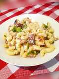 Ensalada De Pasta César Con Pollo
